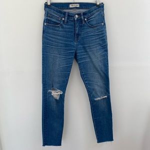 Madewell 9” skinny jeans, distressed with raw hem, size 25